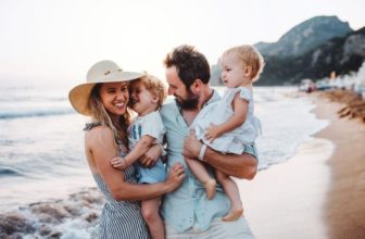 Seamless and Stylish Journeys: Choosing the Right Gear for Family Travel