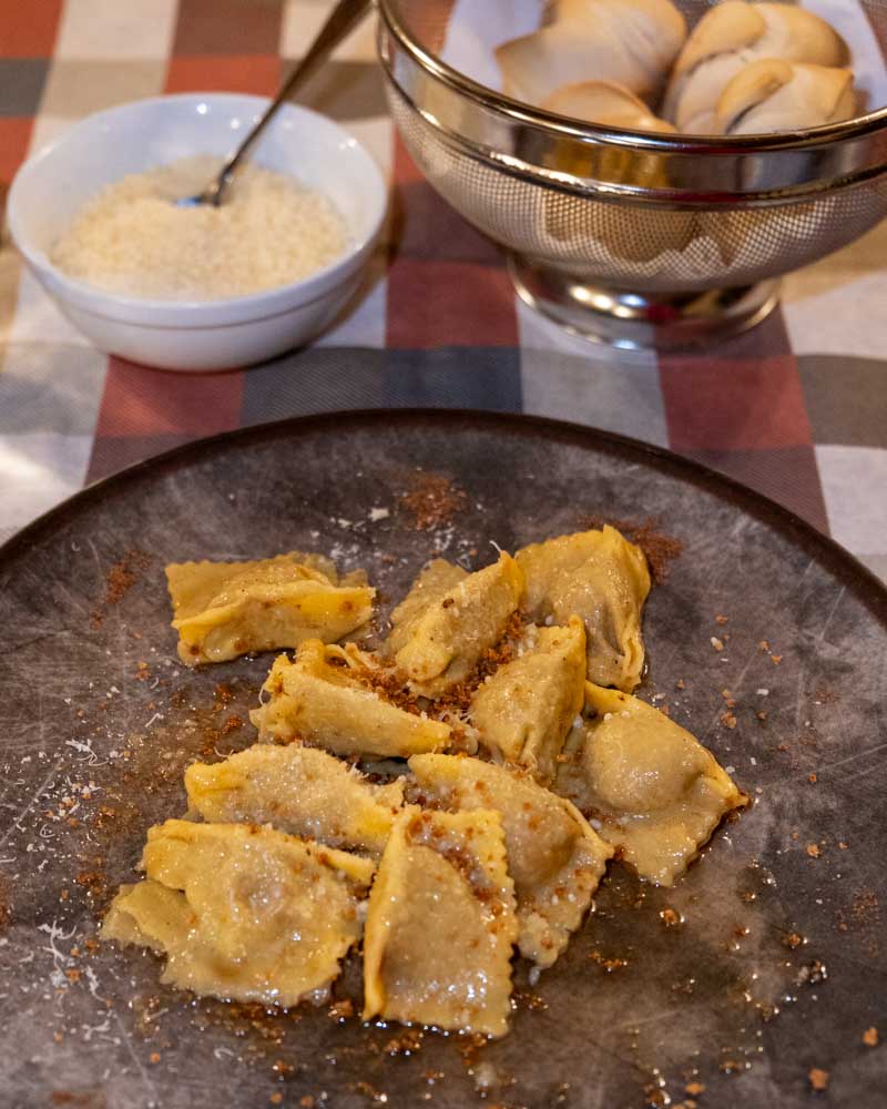 pumpkin tortelli food to try in mantua