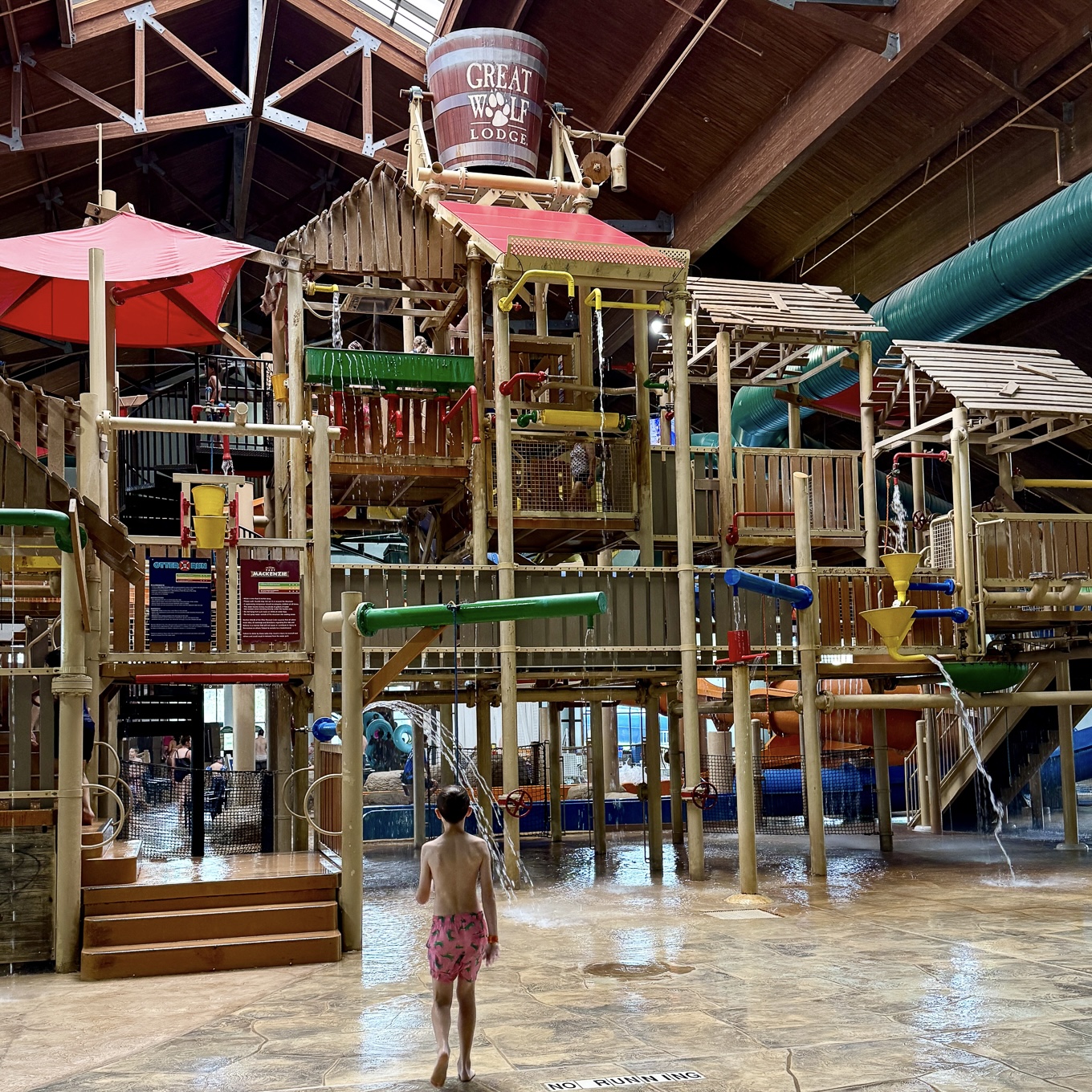 What Are the Best Indoor Water Park Resorts in the U.S. for a Weekend Family Getaway? – Mommy Gone Healthy