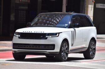 873 Range Rover Sport SUVs Recalled Over Cracks That Could Affect Handling