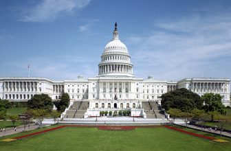 Warren, Ocasio-Cortez introduce bill to ban corporate ownership of physician practices