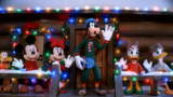 Mickey & Minnie Holiday Songs Go Stop Motion