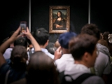 Visitors Arrested at Louvre After Posting Artwork Near Mona Lisa