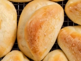 Homemade Parker House Rolls Recipe