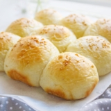 Soft Homemade Dinner Rolls